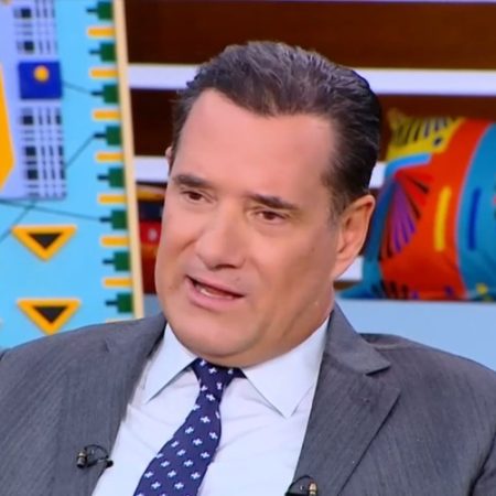 «Ε όχι τώρα ότι έχει ευθύνη ο Καραμανλής για τα Τέμπη» μας είπε λίγο πολύ ο Α. Γεωργιάδης