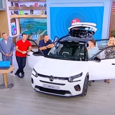 Λιάγκας παίρνει καχύποπτο μύστη τηλέφωνο να του πει ότι κέρδισε αμαξάκι και γίνεται το ΩΠΑ!