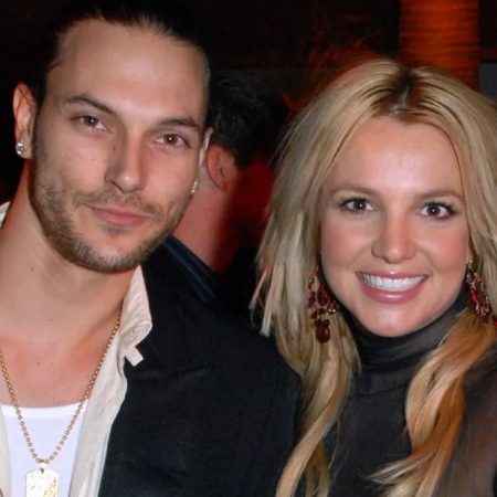 Ο πρώην της Μπρίτνεϊ Σπίαρς την κατηγορεί ότι στεκόταν με μaχαίρι πάνω από τα παιδιά τους