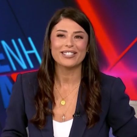 «Σκουπίδι που πρέπει να απολυθεί» για τη Λατινοπούλου η εκπαιδευτικός που είπε να καταργηθούν οι εθνικές εορτές