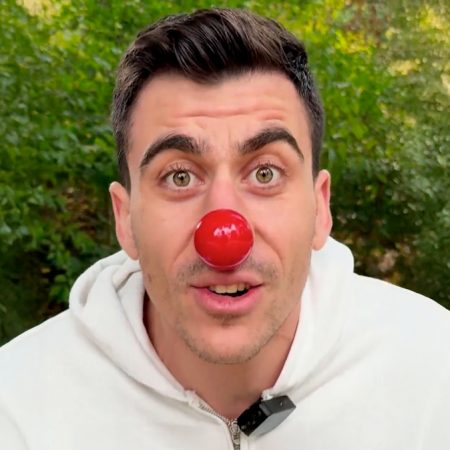 Πώς αισθανόμαστε για την «Άμεση Δημοκρατία» του Φειδία, με μύτη κλόουν;