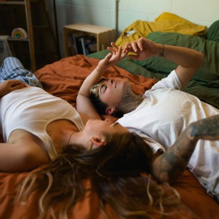 Πόσο καιρό αντέχεις να περιμένεις χωρίς σ3ξ για να πετύχεις αληθινό συναισθηματικό δέσιμο;