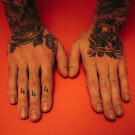 Οι συμβολισμοί πίσω από τα τατουάζ με νούμερα για matchy tattoo με το αμόρε