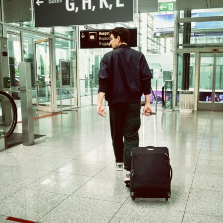 Travel Tuesday & Black Friday 2025: Πώς να πετάξεις φτηνά από Ελλάδα φέτος