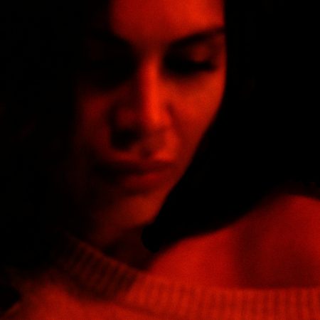 Όποιος σ' αγαπάει δεν έχει την ανάγκη να σε μικραίνει για να νιώθει σπουδαίος