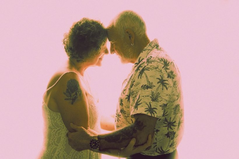 Και όταν πια θα 'χουμε κάτασπρα μαλλιά, τα τατουάζ μας θα είναι τα ημερολόγιά μας