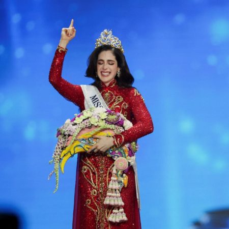 Η Miss Mexico είναι η φετινή Miss Universe κι αυτό σίγουρα (δεν) είναι τυχαίο