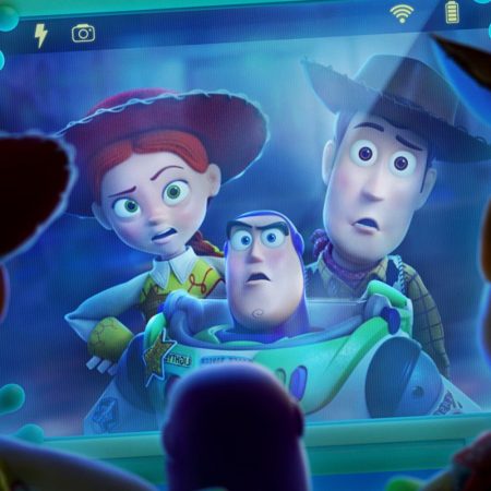 TOY STORY 5: Η Pixar μεγαλουργεί με παιδική φαντασία και συναισθηματική ωριμότητα