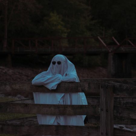 3 μορφές σκληρού κι άκαρδου ghosting πέρα από το ερωτικό