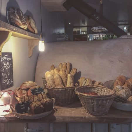 Λάρισα: Νeκρή η ιδιοκτήτρια φούρνου, αφού πιάστηκαν τα μαλλιά της στο ζυμωτήριο