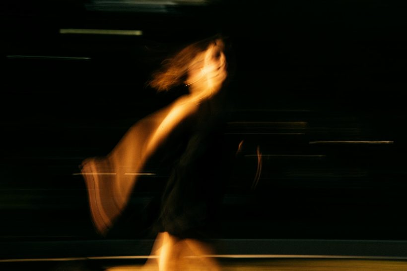 Εκείνη δεν του ανήκει πια