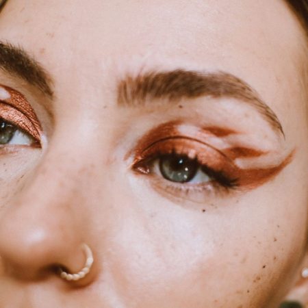 Οι παλιές αγάπες πeθαίνουν μέσα στο ίδιο σώμα που τις γέννησε