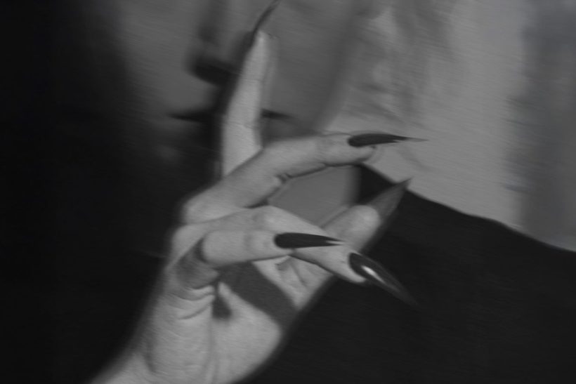 Το να μη μιλάς συνέχεια με το ταίρι σου είναι σημάδι υγιούς σχέσης