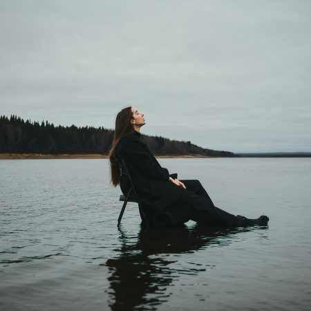 Κανείς δε μιλάει για το πόσο μοναχικό μπορεί να γίνει το ταξίδι της κατάψυξης ωαρίων