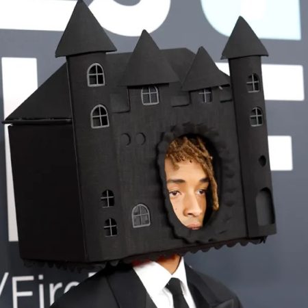 Απολαυστικό pillow-countdown με πολυσυζητημένα στιγμιότυπα του 2025