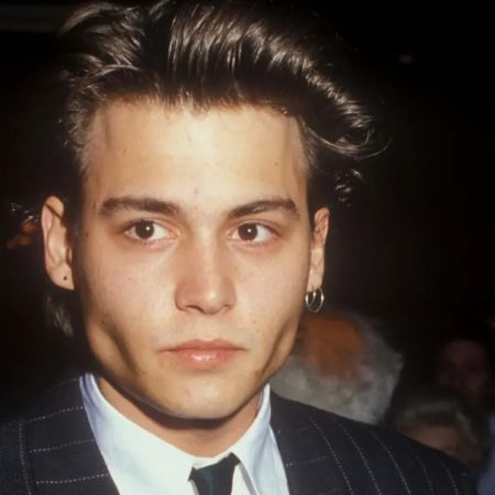 Υπήρξαν ωραίοι και ταλαντούχοι άντρες, αλλά μετά γεννήθηκε ο Johnny Depp