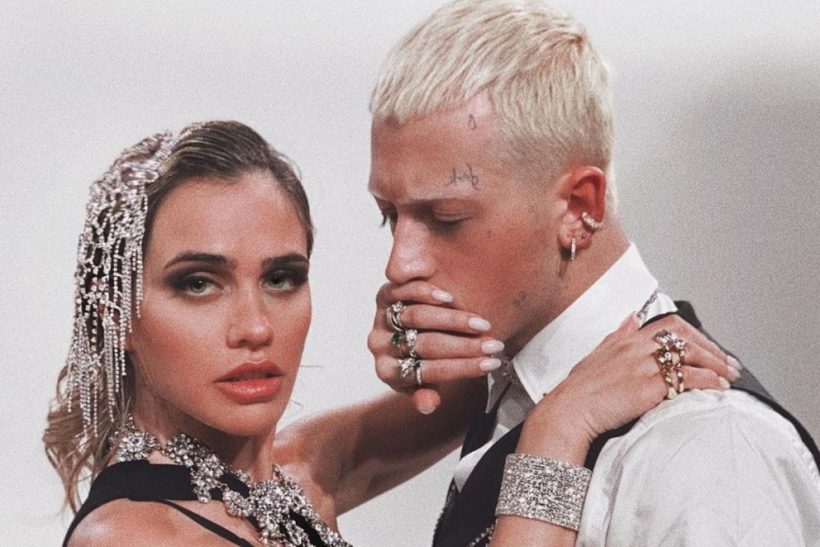 Η Κόνι Μεταξά είναι «για τα πανηγύρια» κι αυτό σίγουρα δεν είναι κακό