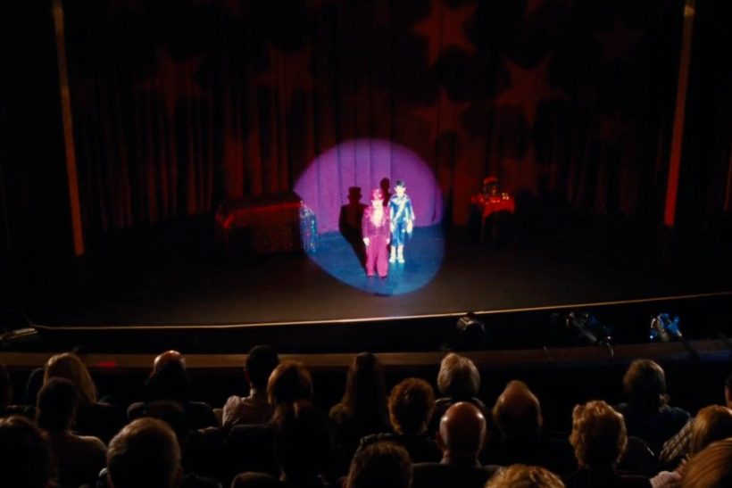 Να είσαι εκεί στη σχολική γιορτή του παιδιού σου: Θα σε ψάχνει στο κοινό