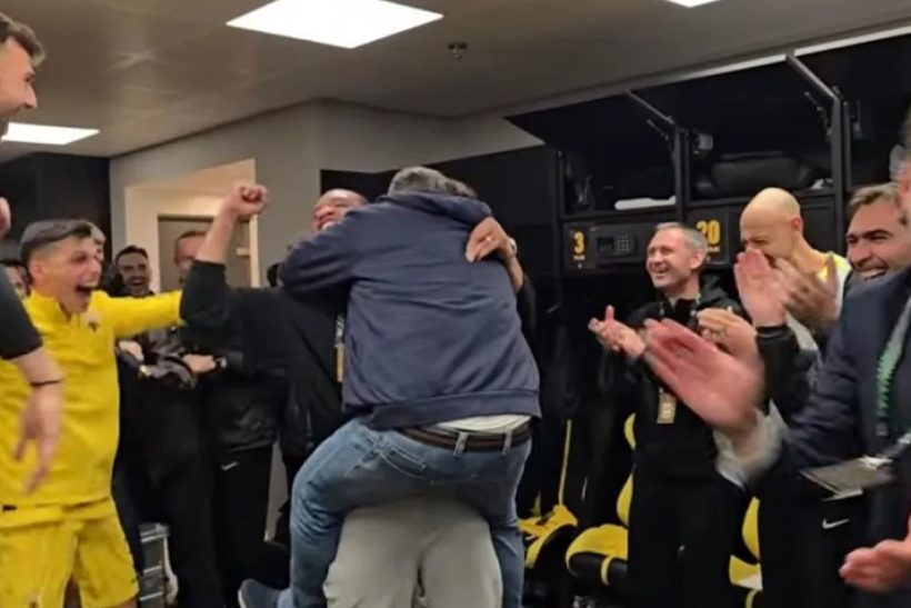 Να παρτάρεις τις νίκες σου ουρλιάζοντας σαν τον Ηλιόπουλο, τον Μουκουντί και την ΑΕΚ