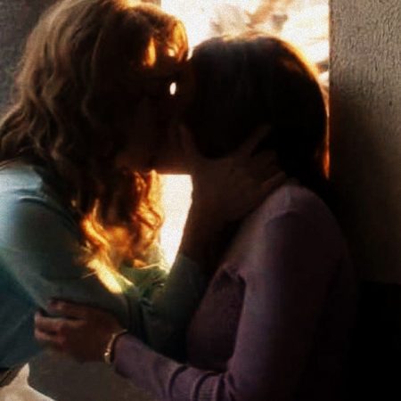 Άγιος Έρωτας: Η Άννα και η Ελένη φιλήθηκαν και δε θέλουμε τίποτα άλλο από τη ζωή