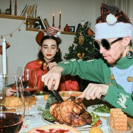 Οι νέες γενιές δεν έχουν ανάγκη να αποδείξουν ότι σέβονται την παράδοση