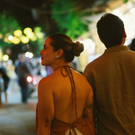 Μερικές φορές δεν έλκεις λάθος ανθρώπους: Εσύ τους κρατάς κοντά σου