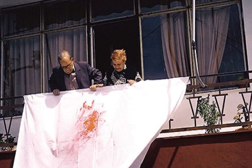 Από το μaτωμένο σεντόνι μέχρι το σημερινό body count μια πατριαρχία δρόμος