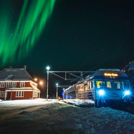 Η Νορβηγία έκανε το να κυνηγάς το Βόρειο Σέλας πιο εύκολο κι άνετο από ποτέ