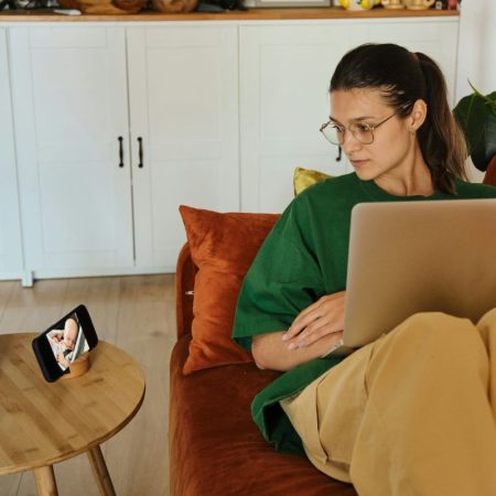 Κανένα παιδί δεν κέρδισε από μια μητέρα που εξαφανίστηκε μέσα στον ρόλο της