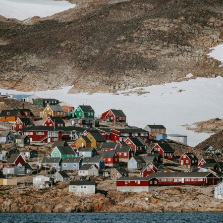 Ο Τραμπ αποφάσισε ότι μάλλον ψήνεται να αγοράσει τη Γροιλανδία