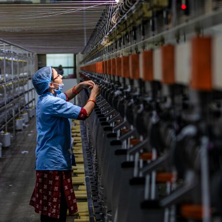 Podcast | Mόνο η μάνα σου «πρέπει» να σε φροντίζει;