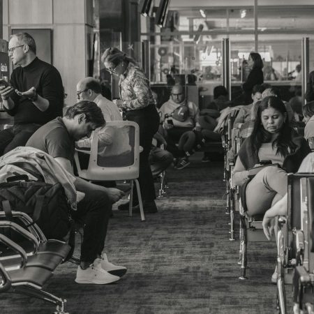 Δύσκολο το φευγιό από το πατρικό για την ξενιτιά μετά τις γιορτές