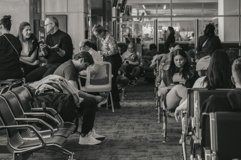 Δύσκολο το φευγιό από το πατρικό για την ξενιτιά μετά τις γιορτές