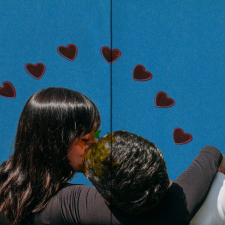 6 ηλικίες και πώς ερωτευόμαστε σε κάθε μία από αυτές