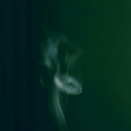 Ανάμεσα στον Αχέροντα και την ανάσα σου