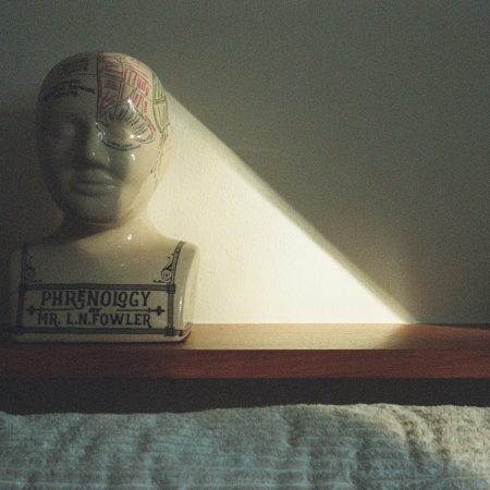 Μικρές συνήθειες για να φροντίσεις την ψυχική σου υγεία το 2026