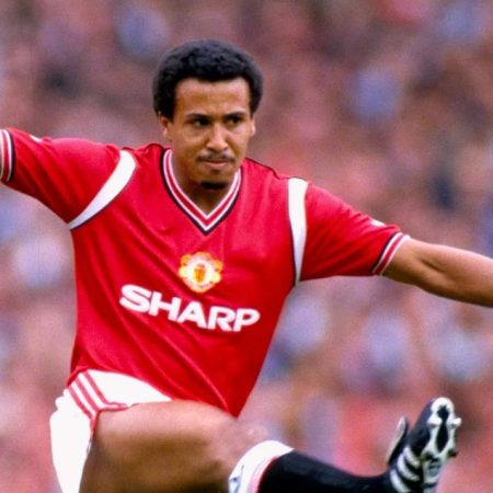 Ζάκυνθος: Άνδρας έκανε όλο το νησί να πιστέψει ότι ήταν ο Remi Moses της Manchester United