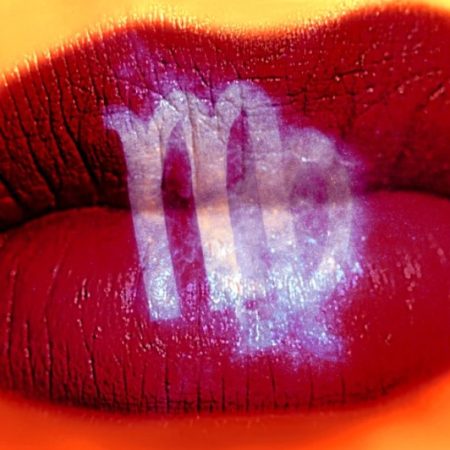 Οι Παρθένοι στο κρεβάτι γιατί είναι τόσο συγκρατημένα ανwμαλοι;