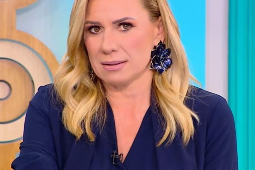 Κατερίνα Καραβάτου: η 14χρονη κόρη της διάβασε «σκληρά hate comments»