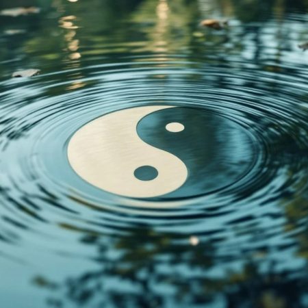 Podcast | Θηλυκή vs αρσενική ενέργεια: Ποια σε καθορίζει;