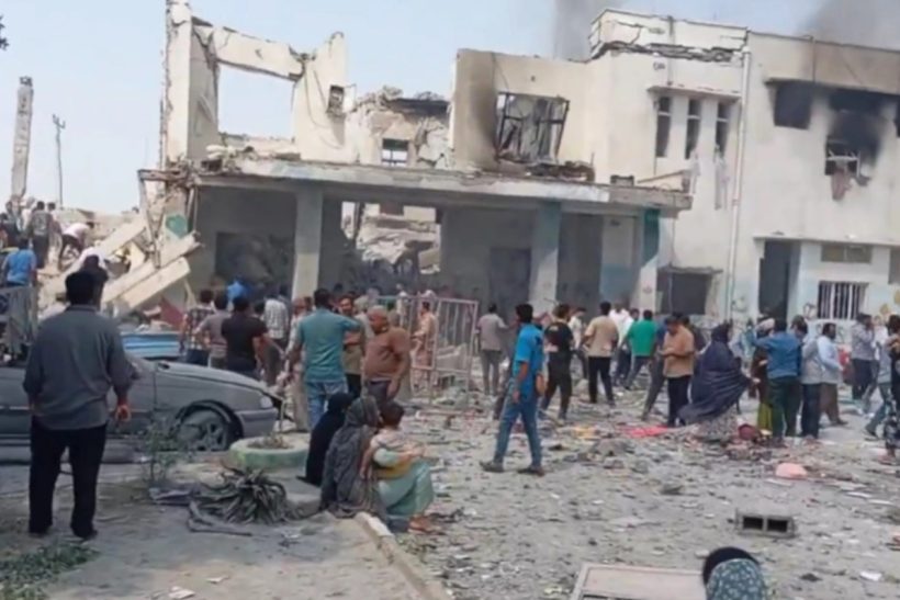 60 νeκρές μαθήτριες μετά από χτύπημα σε δημοτικό σχολείο θηλέων στο Ιράν