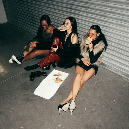 Οι γυναίκες χρειάζονται ένα girl's night out κάθε 22 μέρες, για να επιβιώσουν ψυχικά