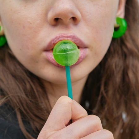 Τι είναι το Brαt και τι το Brαt Tαmer στο σ3ξ;