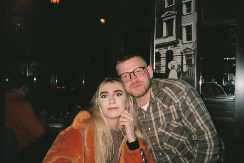 Είχες ερωτευτεί και κάτι ακόμα: την ιδέα ότι επιλέχθηκες