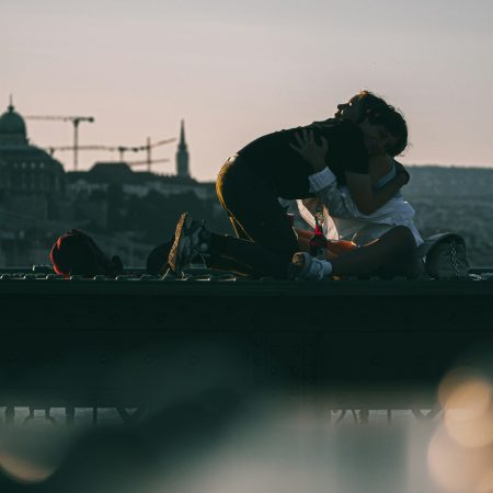 Στους πραγματικά κολλητούς οι εγκέφαλοι -κυριολεκτικά- συγχρονίζονται