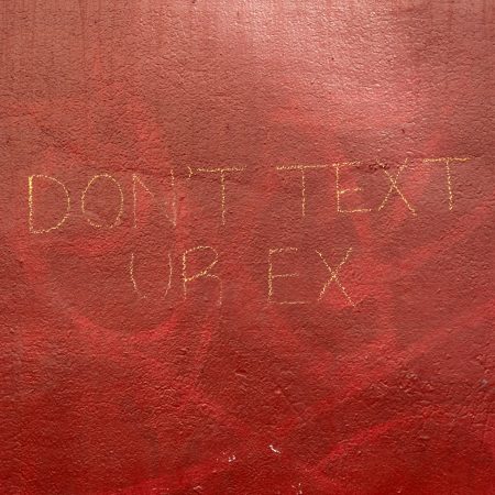 10 φράσεις να μην πεις ποτέ σε κάποιον που μόλις χώρισε