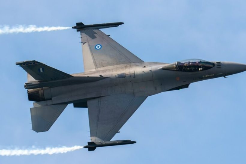 Ελληνικά F-16 αναχαίτισαν drone στην Κύπρο: Ακυρώσεις πτήσεων