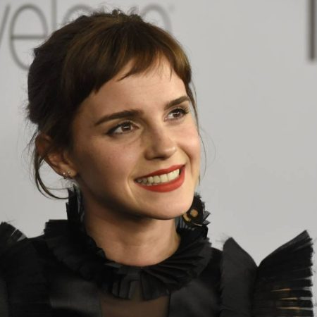 Έμα Γουάτσον: Γλυκοφασώνεται δημόσια με τον δισεκατομμυριούχο σύντροφό της