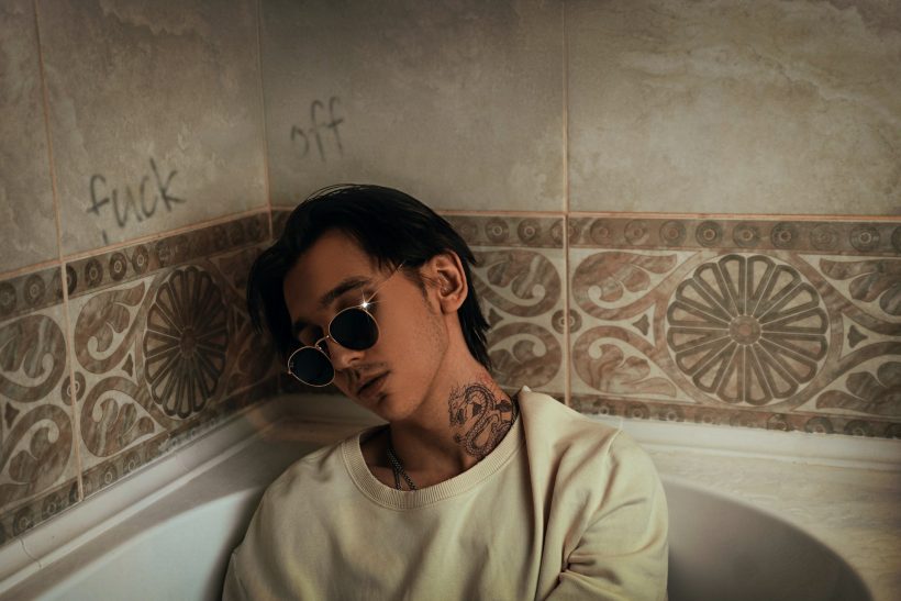 Γιατί κουραζόμαστε από ανθρώπους που δεν έχουν λύσει τα τραύματά τους;