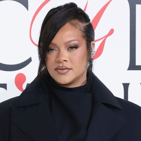 Πανικός στο σπίτι της Rihanna: γυναίκα άνοιξε πυρ με τouφέkι με την τραγουδίστρια μέσα